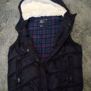 American Eagle Vest
